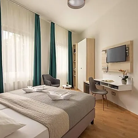 Hotel Kristály 4*