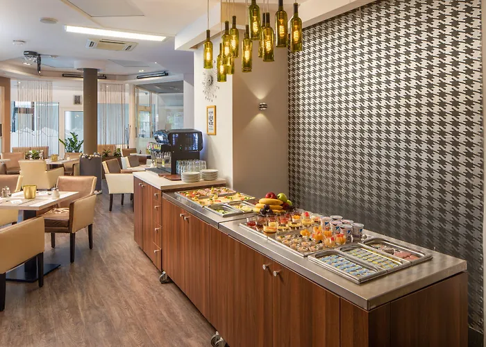 Kristály Hotel 4*